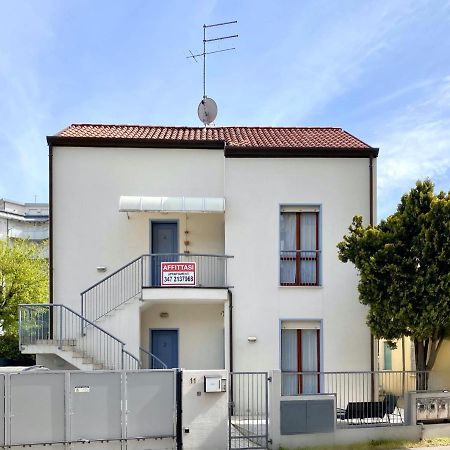 Villa Santin Carraro Immobiliare - Family Apartments Lido di Jesolo Exteriér fotografie